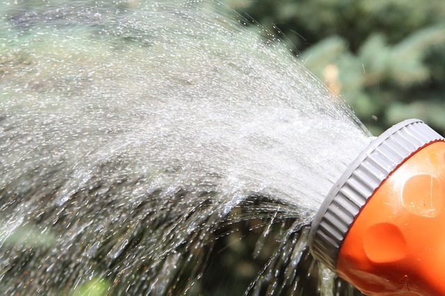 how long to water lawn with oscillating sprinkler 2 image