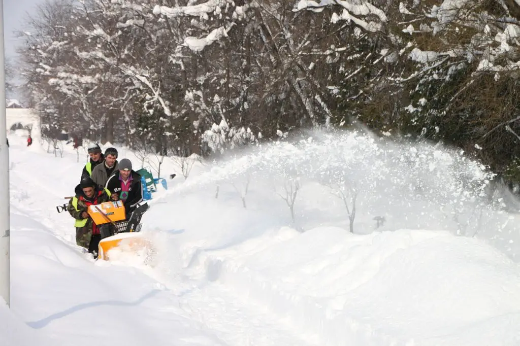 Single Stage Vs. Two-Stage Snow Blowers 2